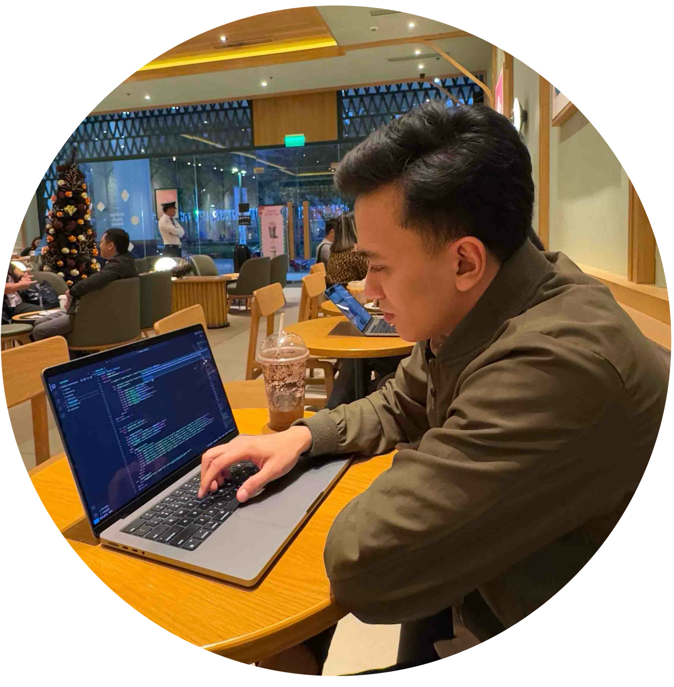 Rhey Victor Macayran - Web Developer and UI/UX Designer in Iloilo City